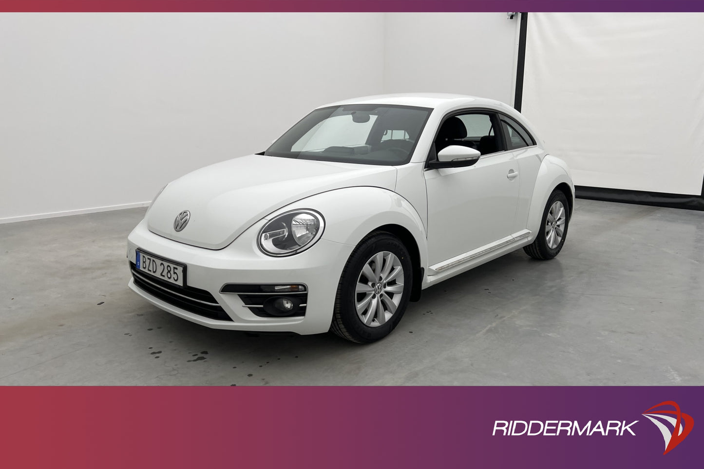 Volkswagen Beetle 1.4 TSI 150hk 2 Bruk Apple CarPlay Välserv