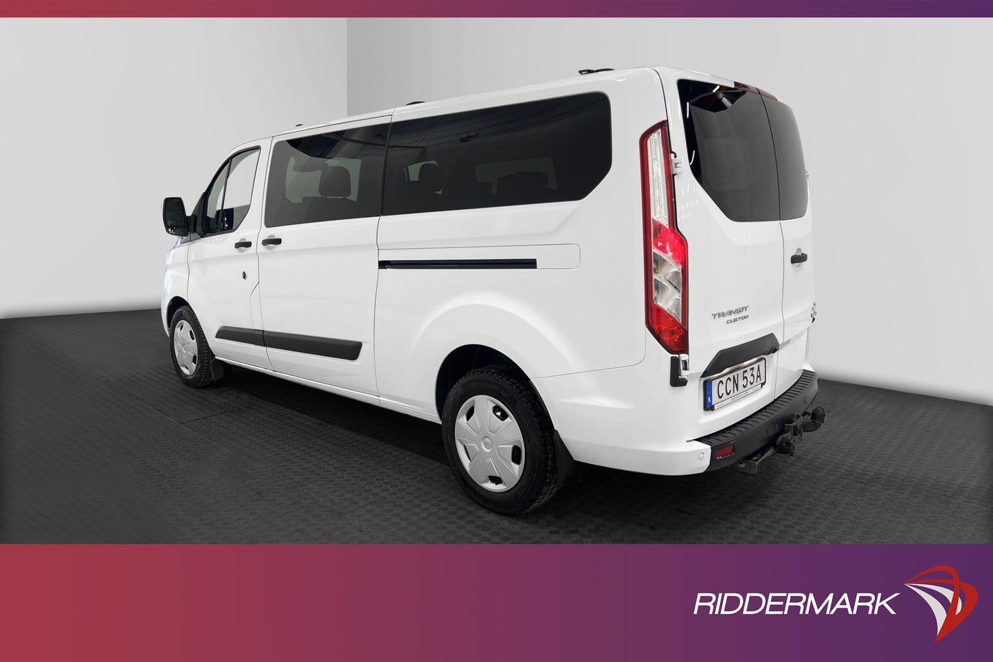 Ford Tourneo Custom L2 Sync3 9-Sits Värmare Dragkrok Moms