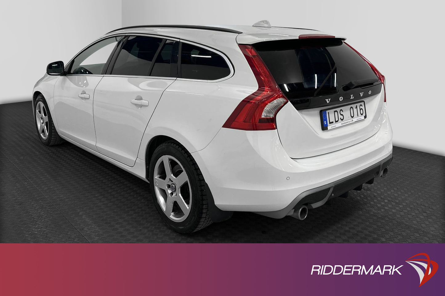 Volvo V60 D3 163hk R-Design Värmare PDC Välservad