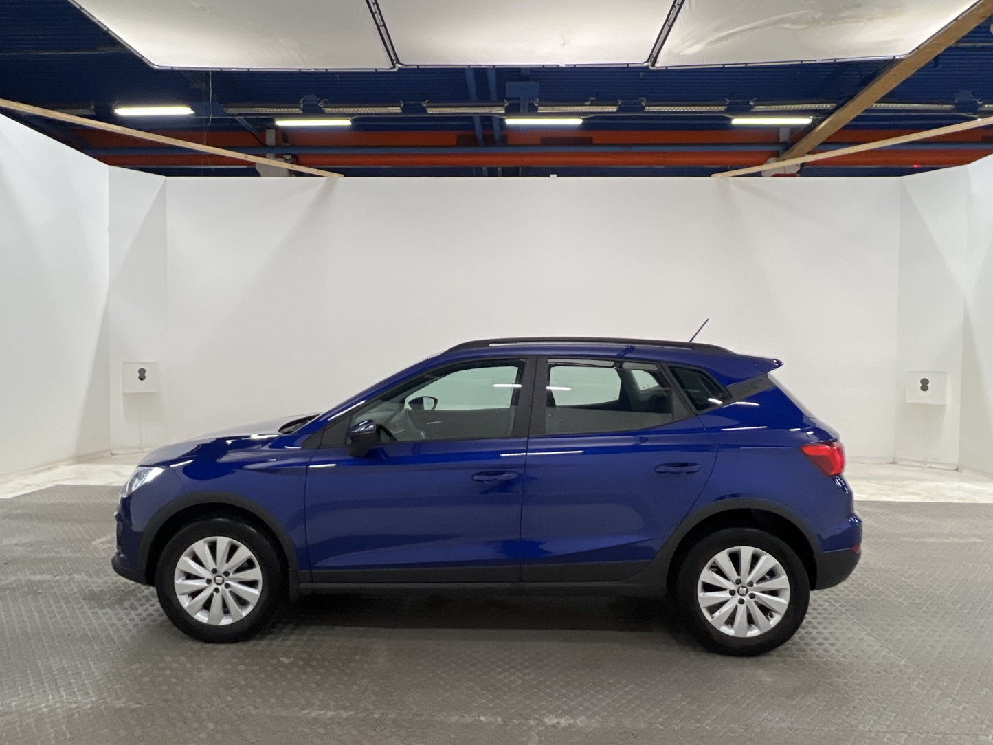 SEAT Arona 1.0 TSI 115hk P-sensorer Låg skatt 0,45L/mil