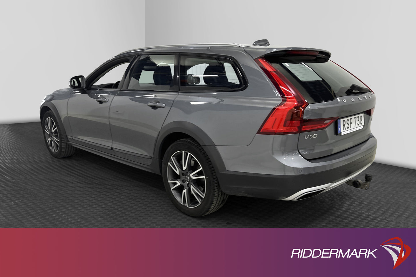 Volvo V90 Cross Country D4 AWD 190hk Inscription HuD Drag