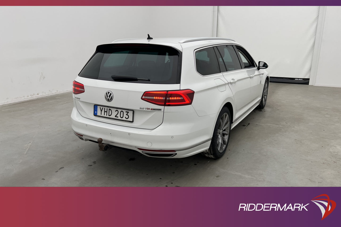 Volkswagen Passat 2.0 TDI 4M 190hk R-Line Värmar Kamera Drag