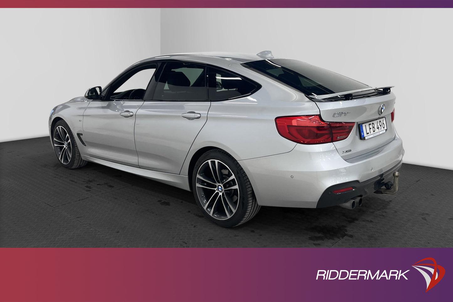 BMW 330i xDrive GT M Sport Navi Drag B-kamera HiFi 252hk