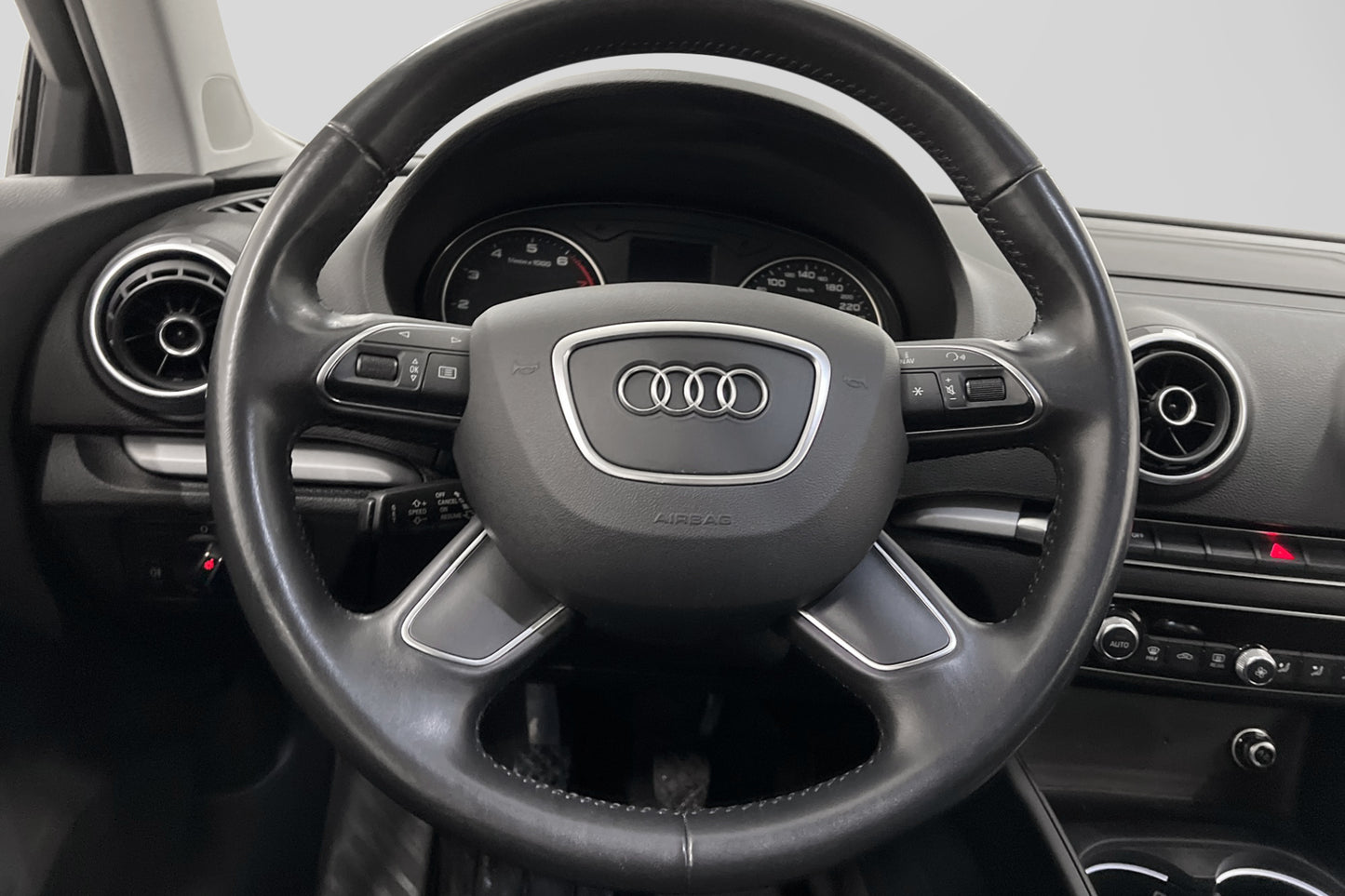 Audi A3 Sportback 1.2 TFSI 110hk Comfort Sensorer Välservad