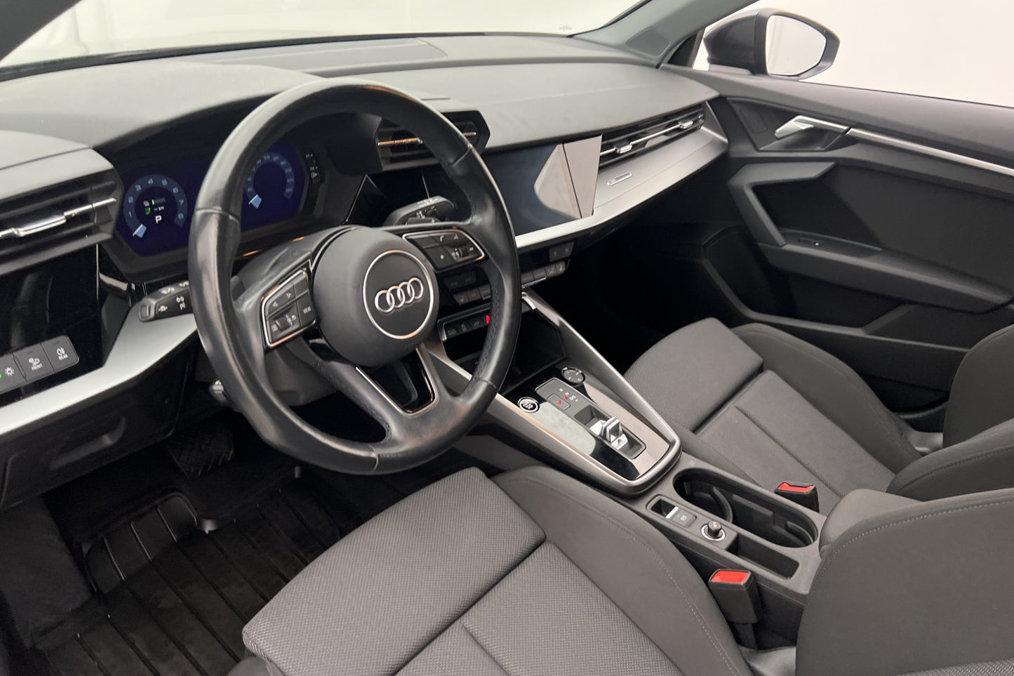 Audi A3 45 TFSI e 245hk S-Line Cockpit Sensorer Välservad