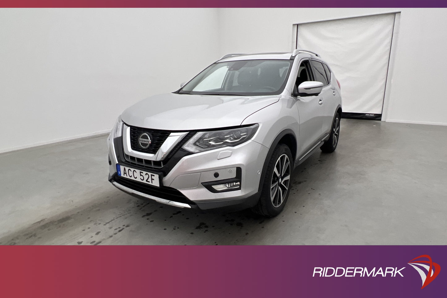 Nissan X-Trail 1.3 DIG-T 160hk Tekna 7-Sits Pano 360° Navi