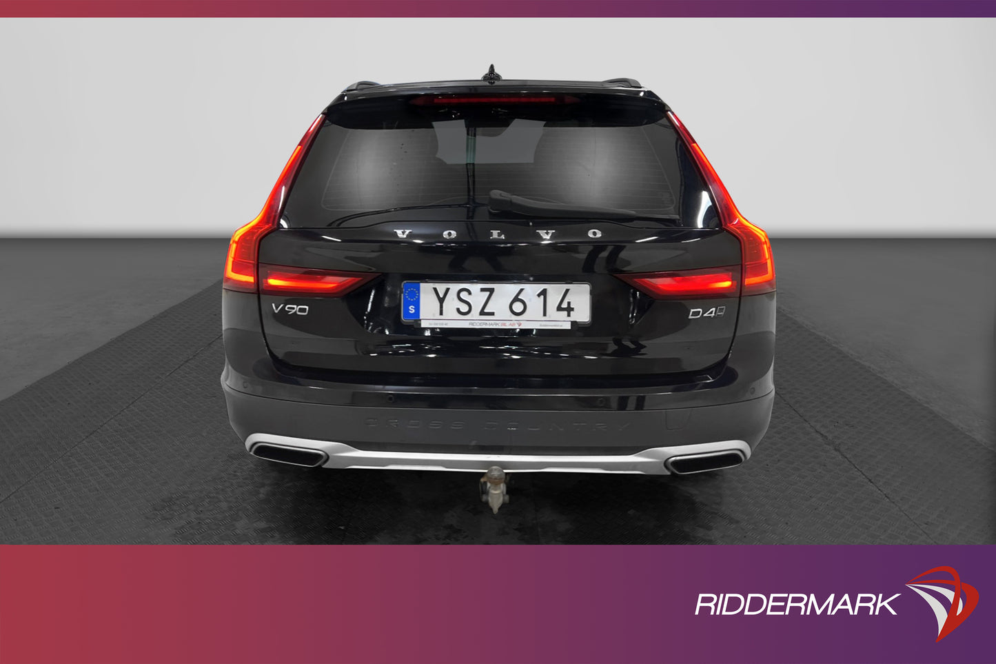 Volvo V90 Cross Country D4 190hk AWD D-Värmare VOC Drag