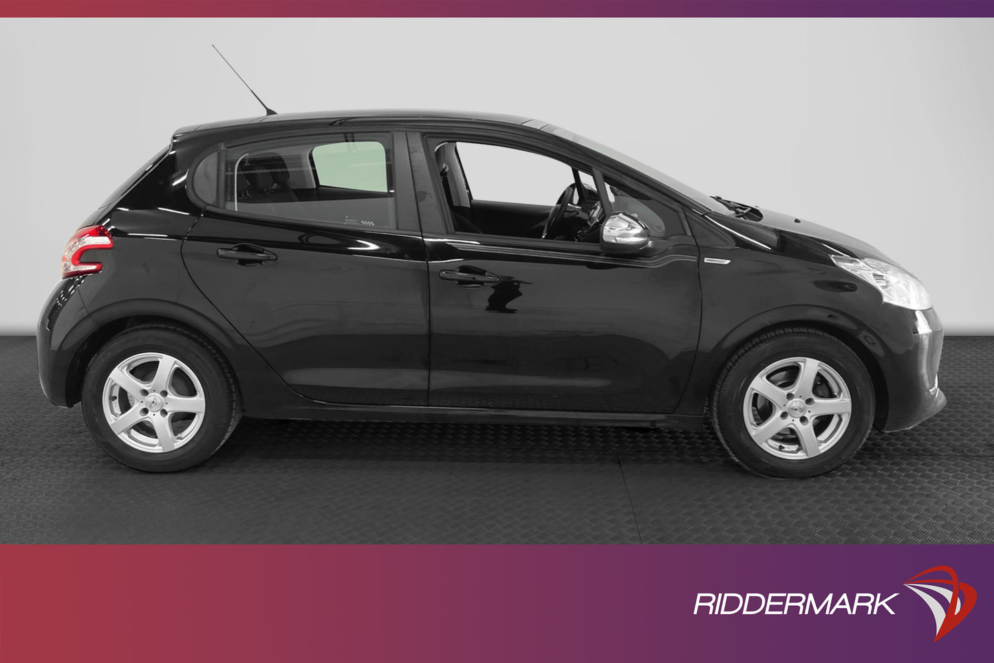 Peugeot 208 1.2 VTi 82hk Pano Sensorer 2-Brukare 0.45L/Mil