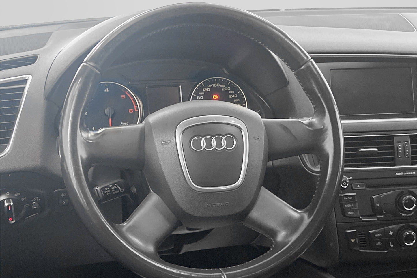 Audi Q5 2.0 TDI 143hk Quattro Proline HEMLEVERANS