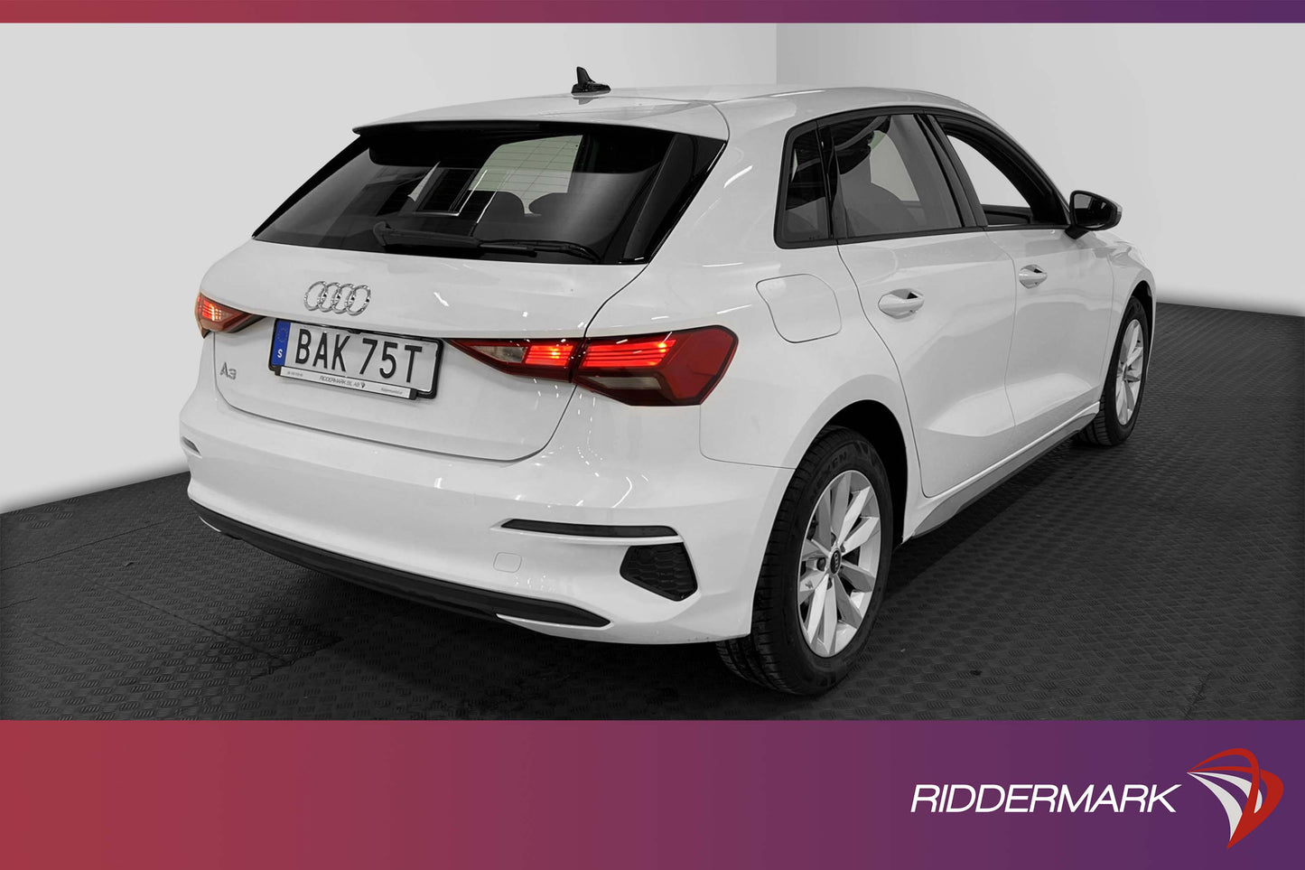 Audi A3 Sportback 35 TFSI S Tronic 150hk Backkamera Carplay