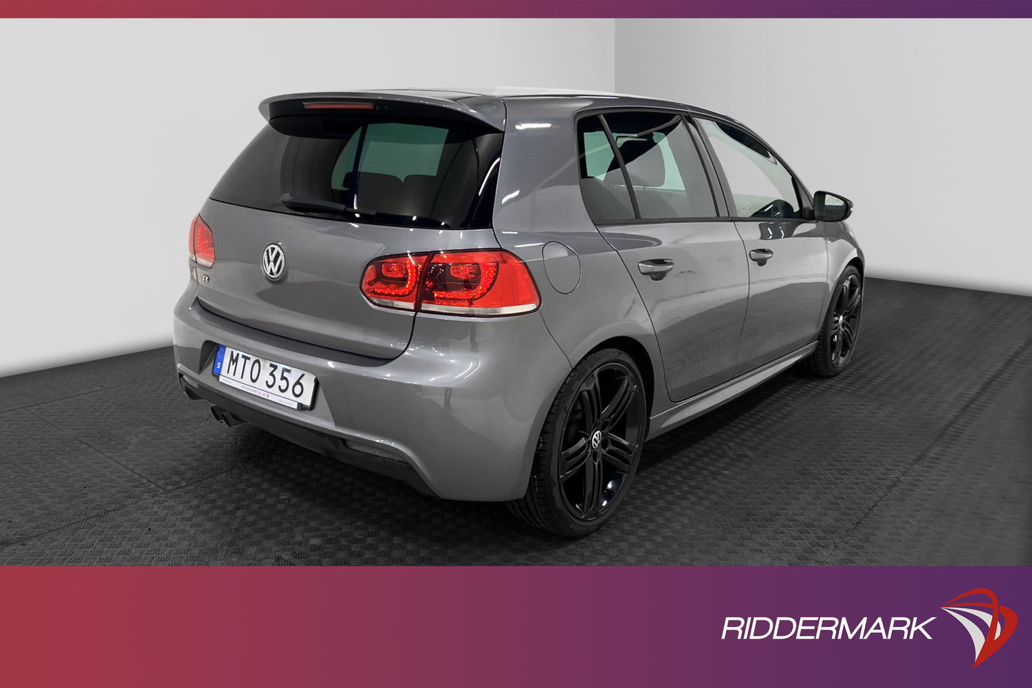 Volkswagen Golf 2.0 TDI DSG 140hk R-Line Dynaudio 1-brukare