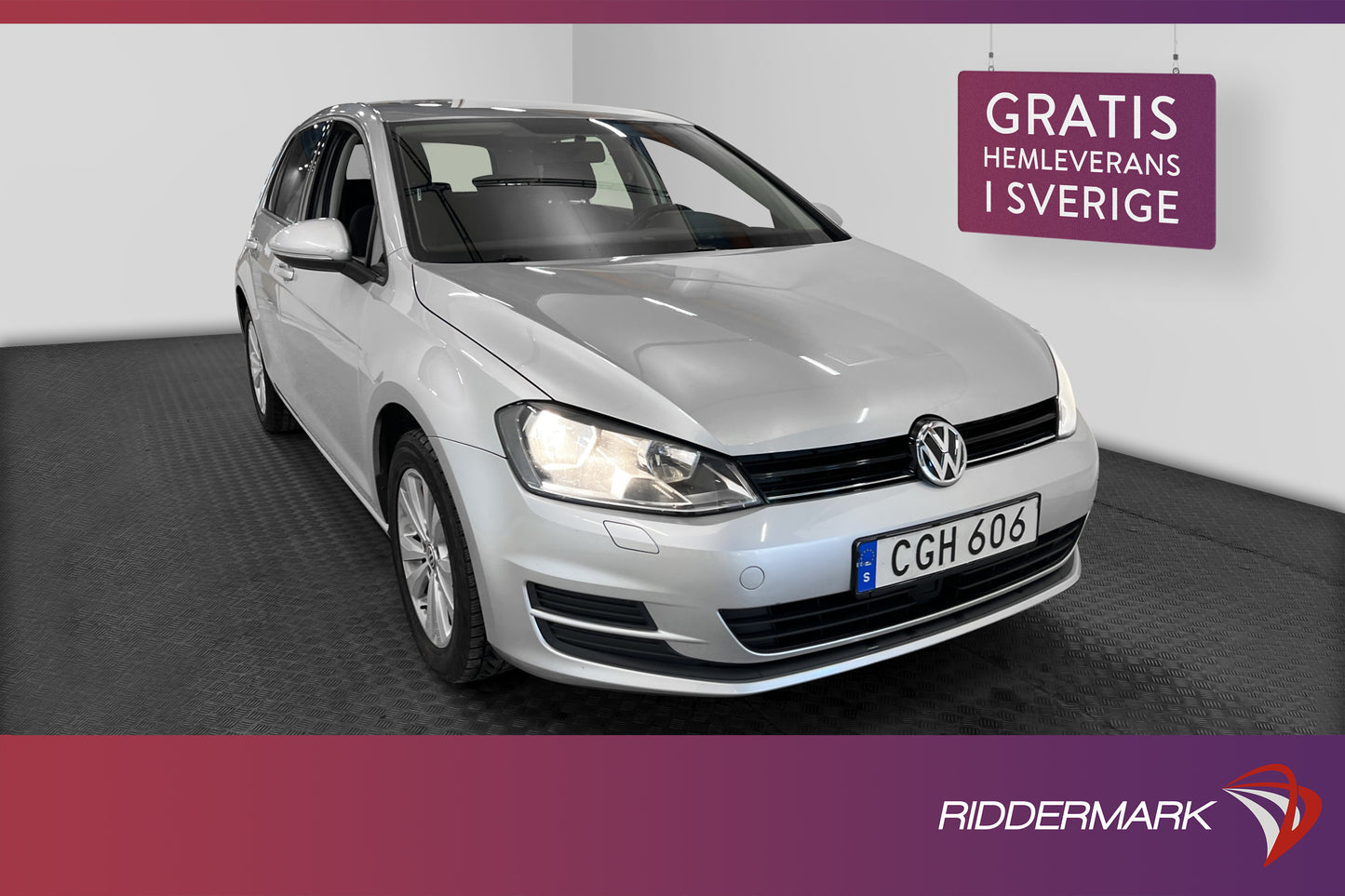 Volkswagen Golf 1.6 TDI 110hk Style Kamera Navi Välservad