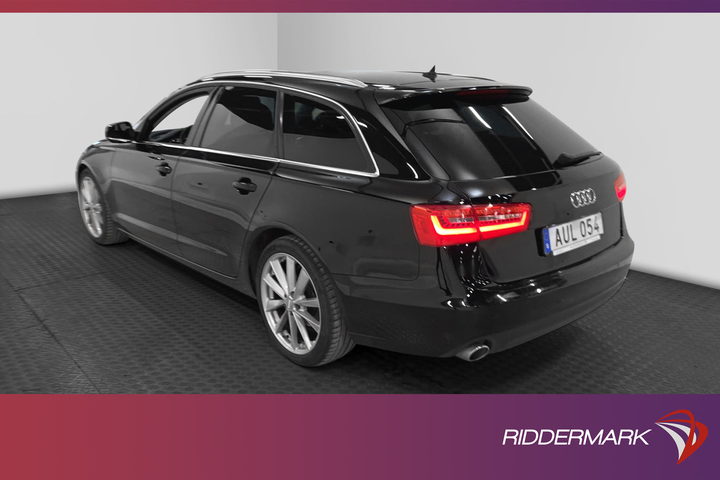 Audi A6 2.0 TDI 190hk Panorama Skinn/Alcantara Bose PDC