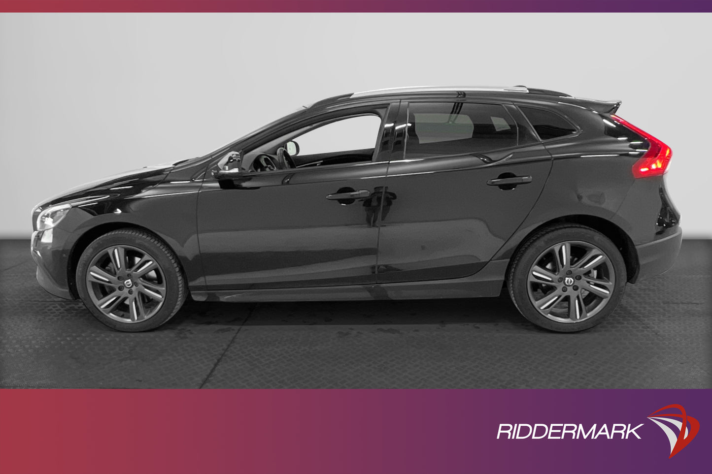 Volvo V40 Cross Country Summum VOC Pano Navi D-värme 150hk