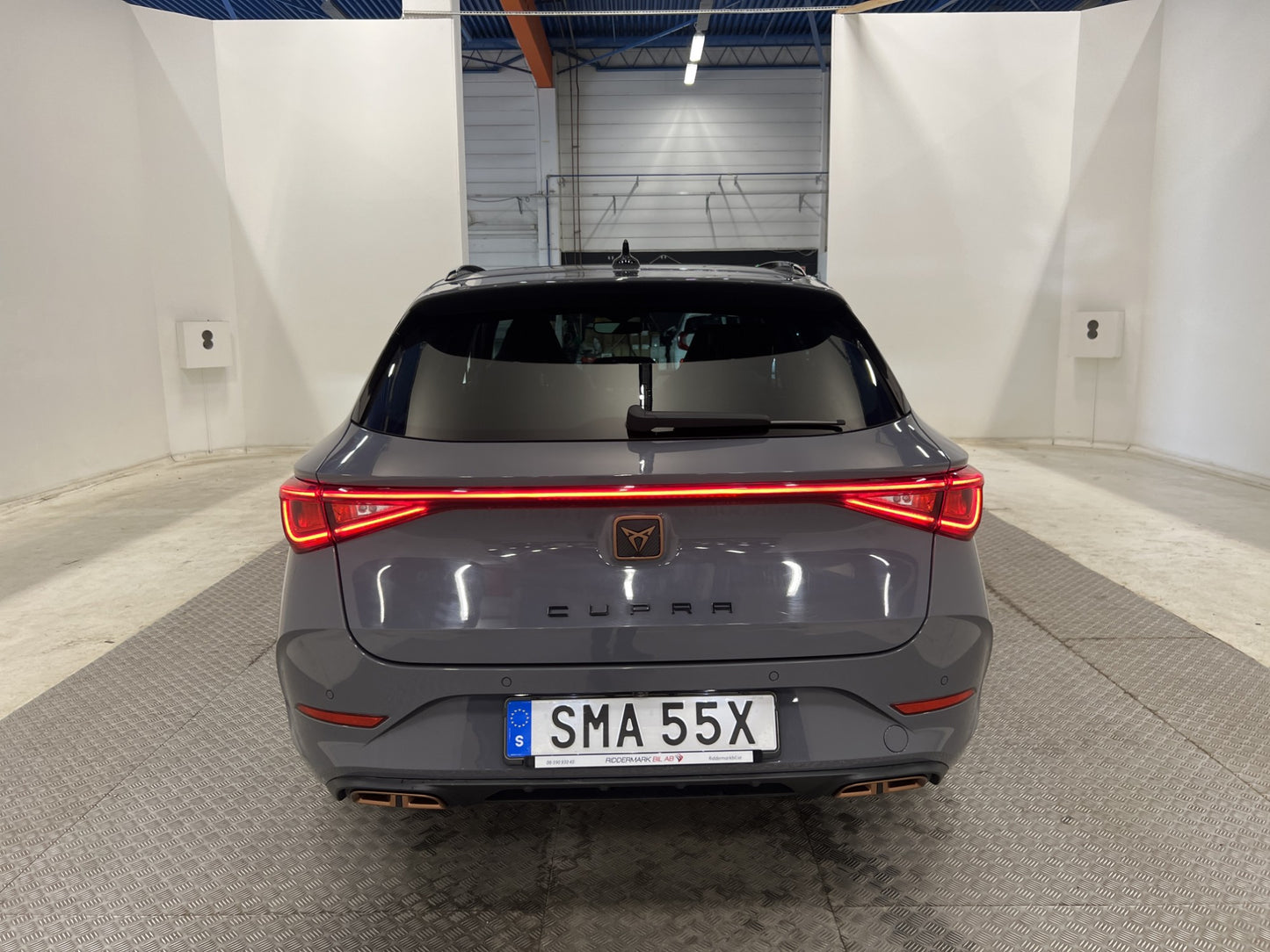 CUPRA Leon Sportstourer e-Hybrid 245hk Backkamera Pano