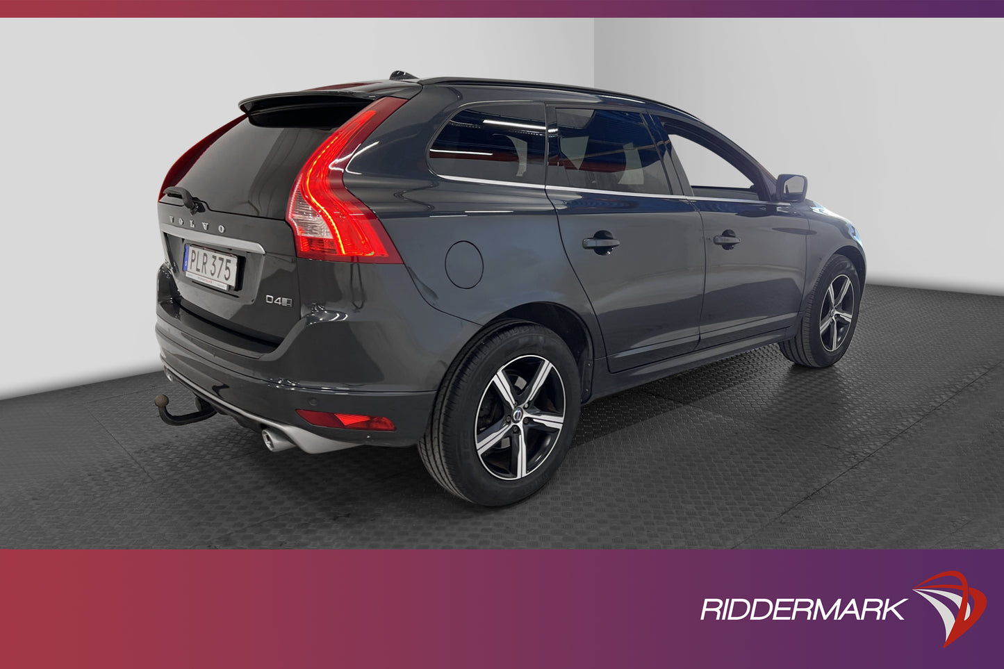 Volvo XC60 D4 AWD 190hk R-Design VOC Pano Kamera Drag BLIS