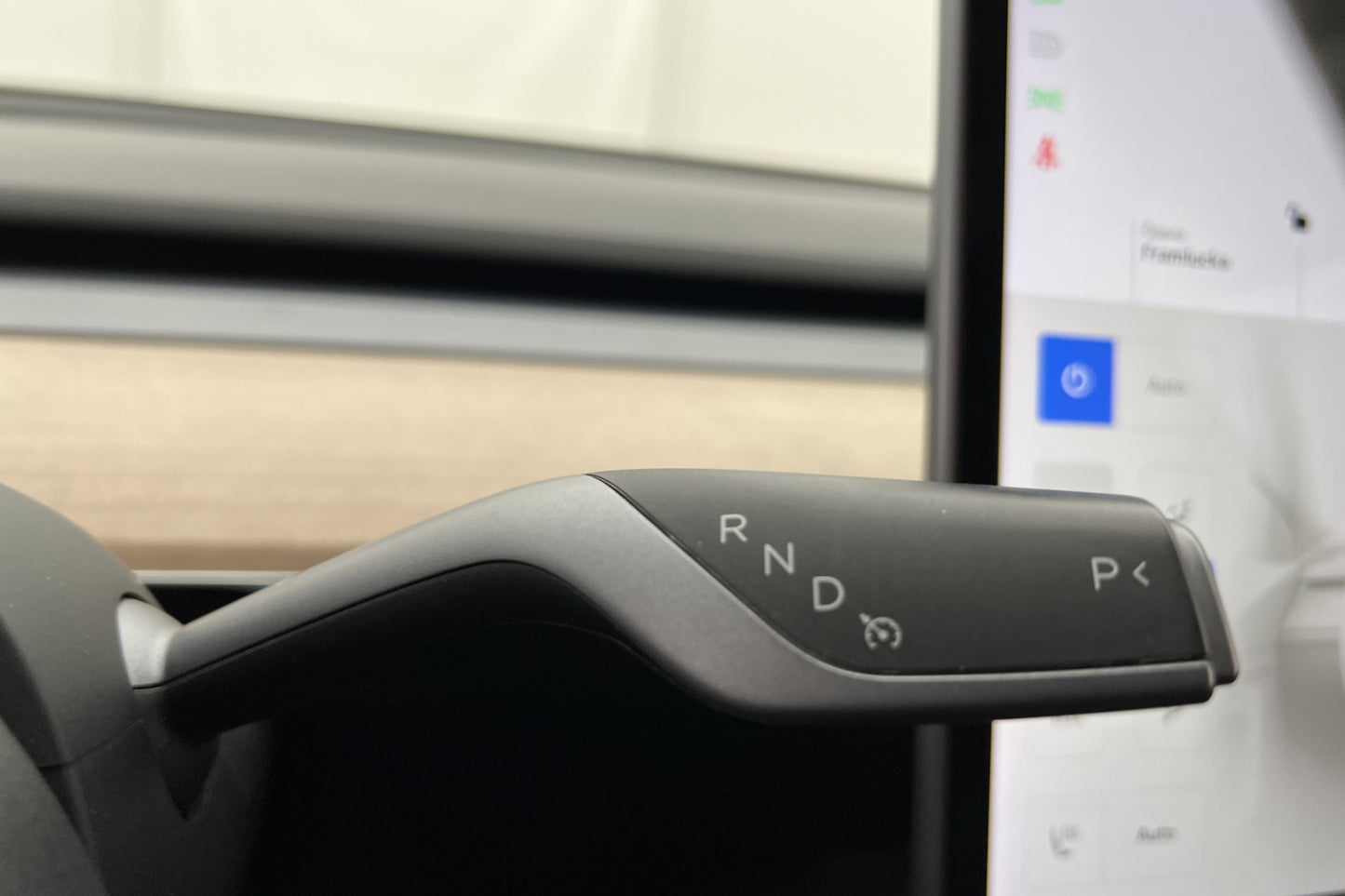 Tesla Model Y Long Range AWD  Svensksåld Drakrok FSD