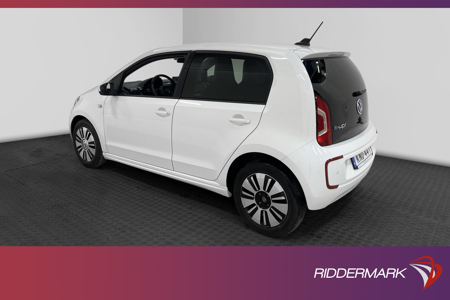 Volkswagen e-up! 18.7 kWh 82hk Driver assist Psensorer Navi