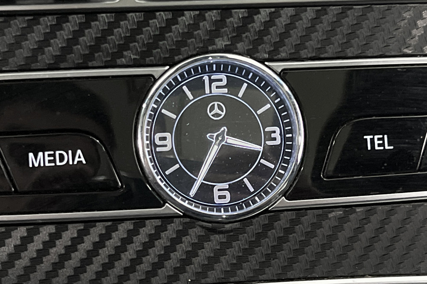 Mercedes-Benz E 220 d 4M 194hk AMG 360° D-värm Wide Navi HUD