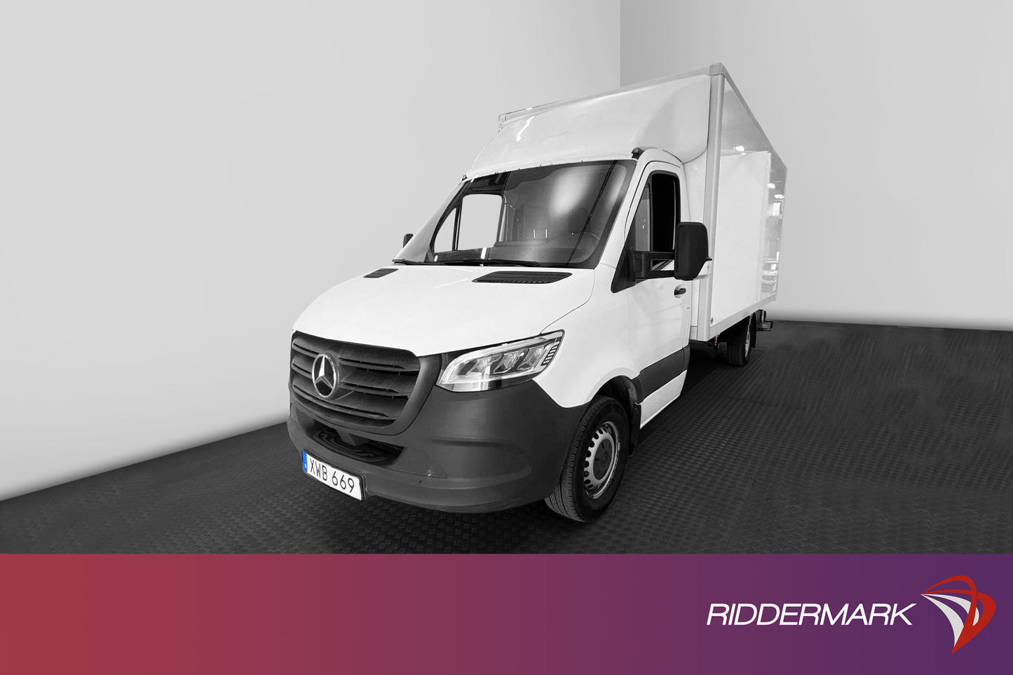 Mercedes-Benz Sprinter 316 Bakgavellyft Värmare Kamera Moms