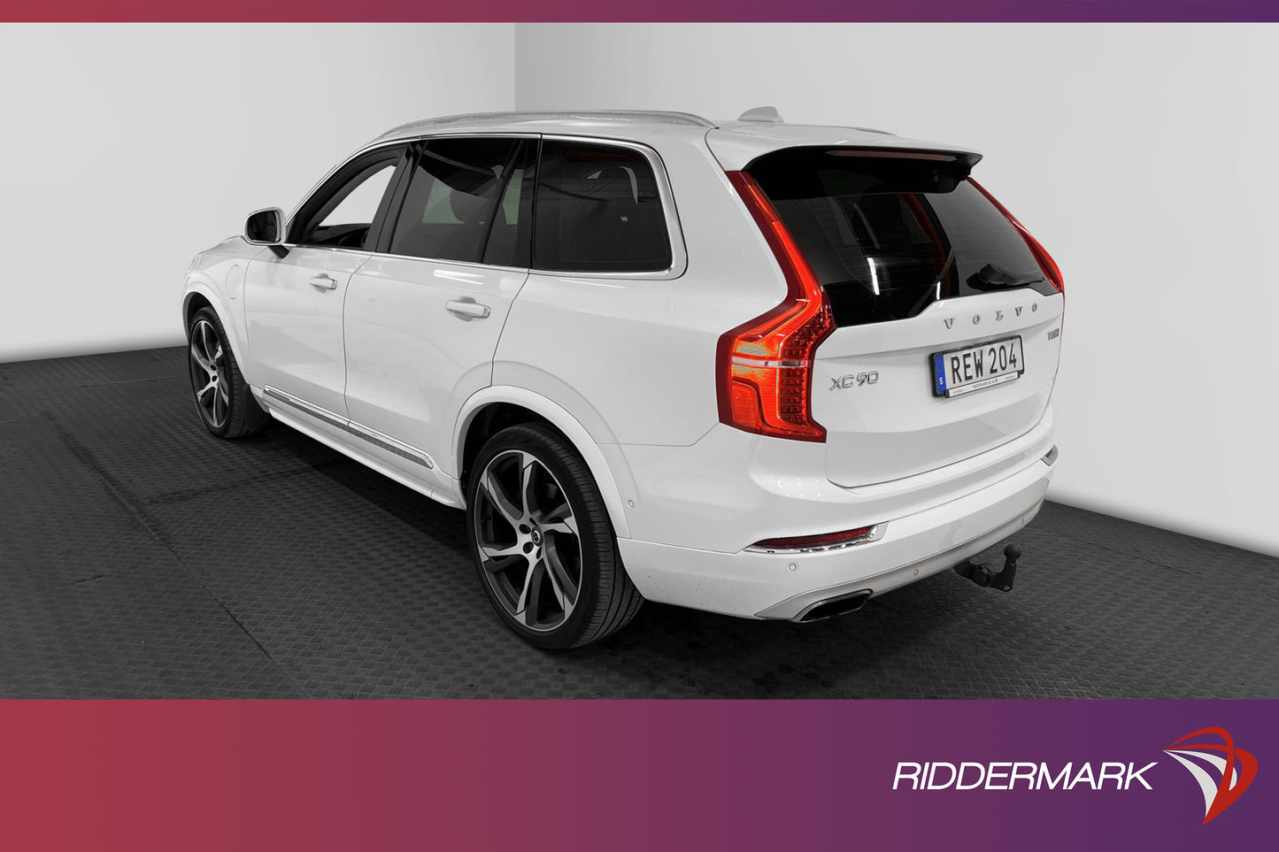 Volvo XC90 T8 TwEn AWD 407hk Inscription B&W Pano Drag