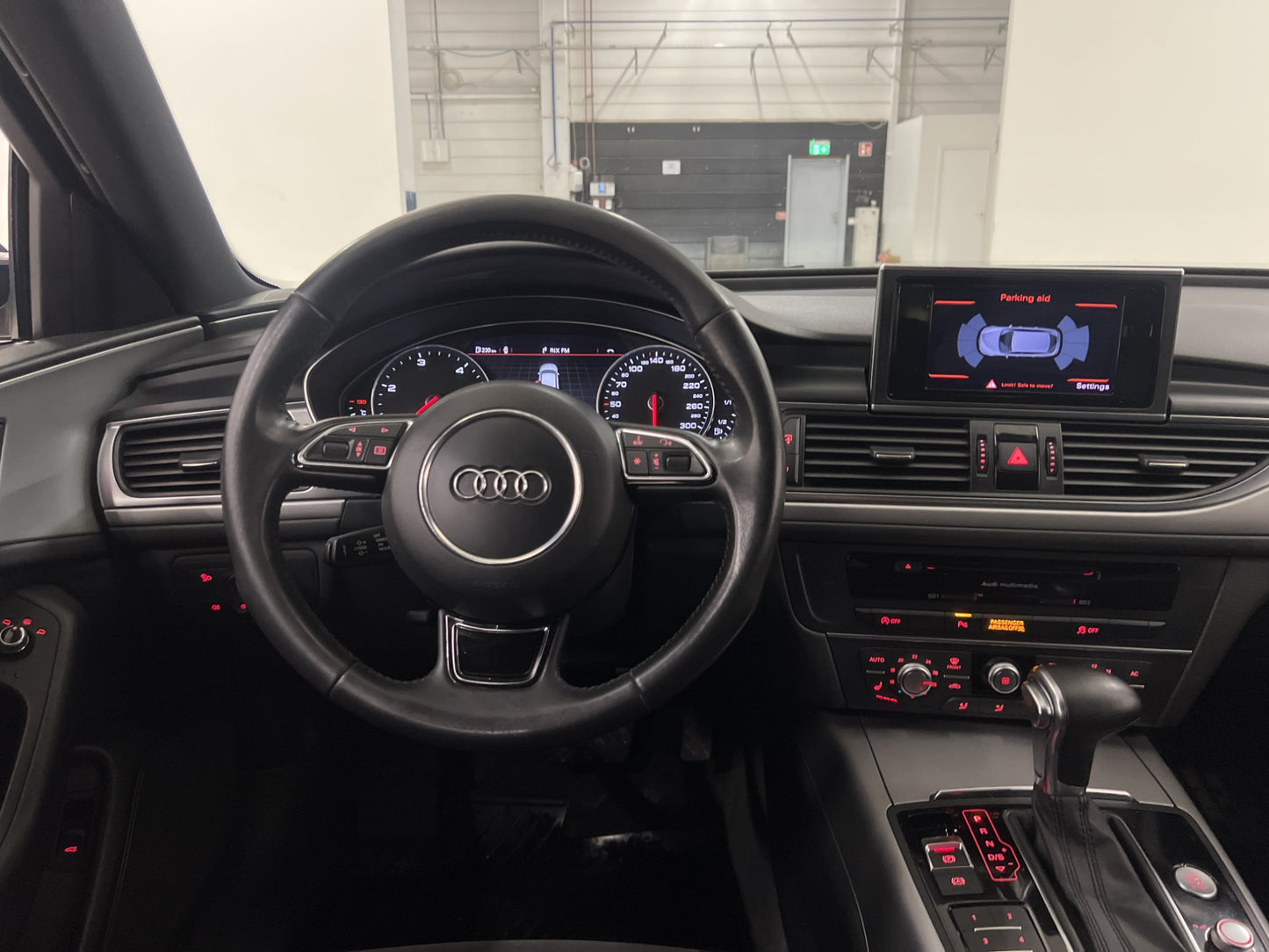 Audi A6 2.0 TDI 177hk S-Line Skinn/Alcantara Bluetooth