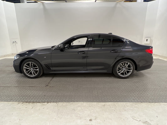 BMW 520d xDrive 190hk M Sport Cockpit Skinn B-Kamera Navi