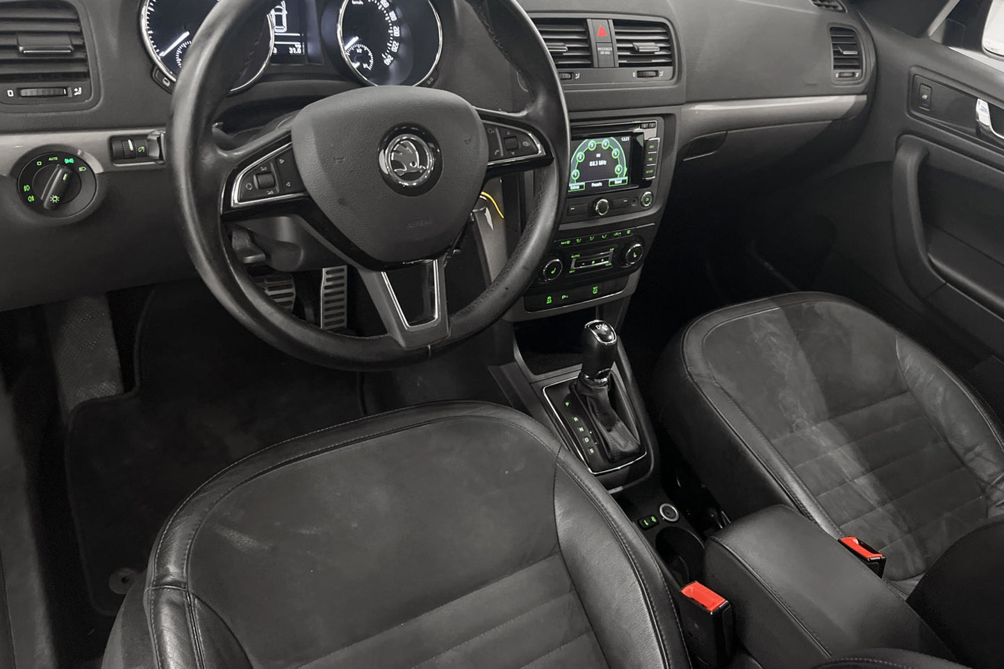 Skoda Yeti 1.4 TSI Automat Skinn/Alcantara Navi LÅGMIL