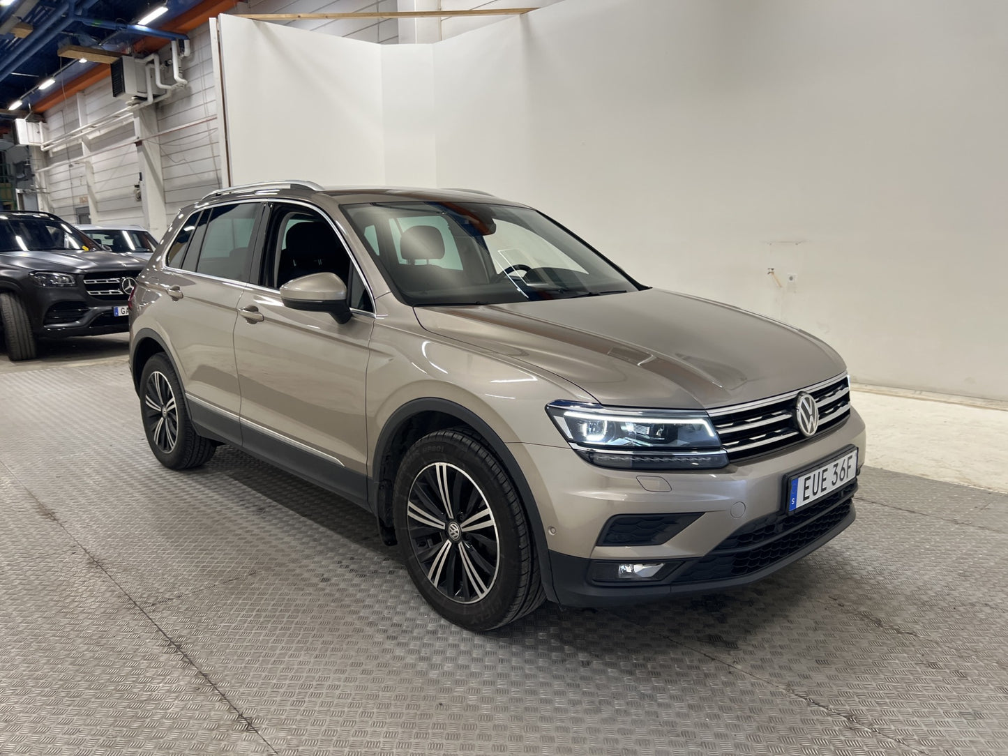 Volkswagen Tiguan 2.0 TSI 190hk 4Motion B-Värmare B-Kamera