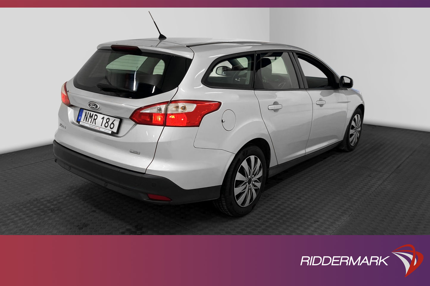 Ford Focus Kombi 1.6 TDCi 105hk Trend Sensorer Välservad