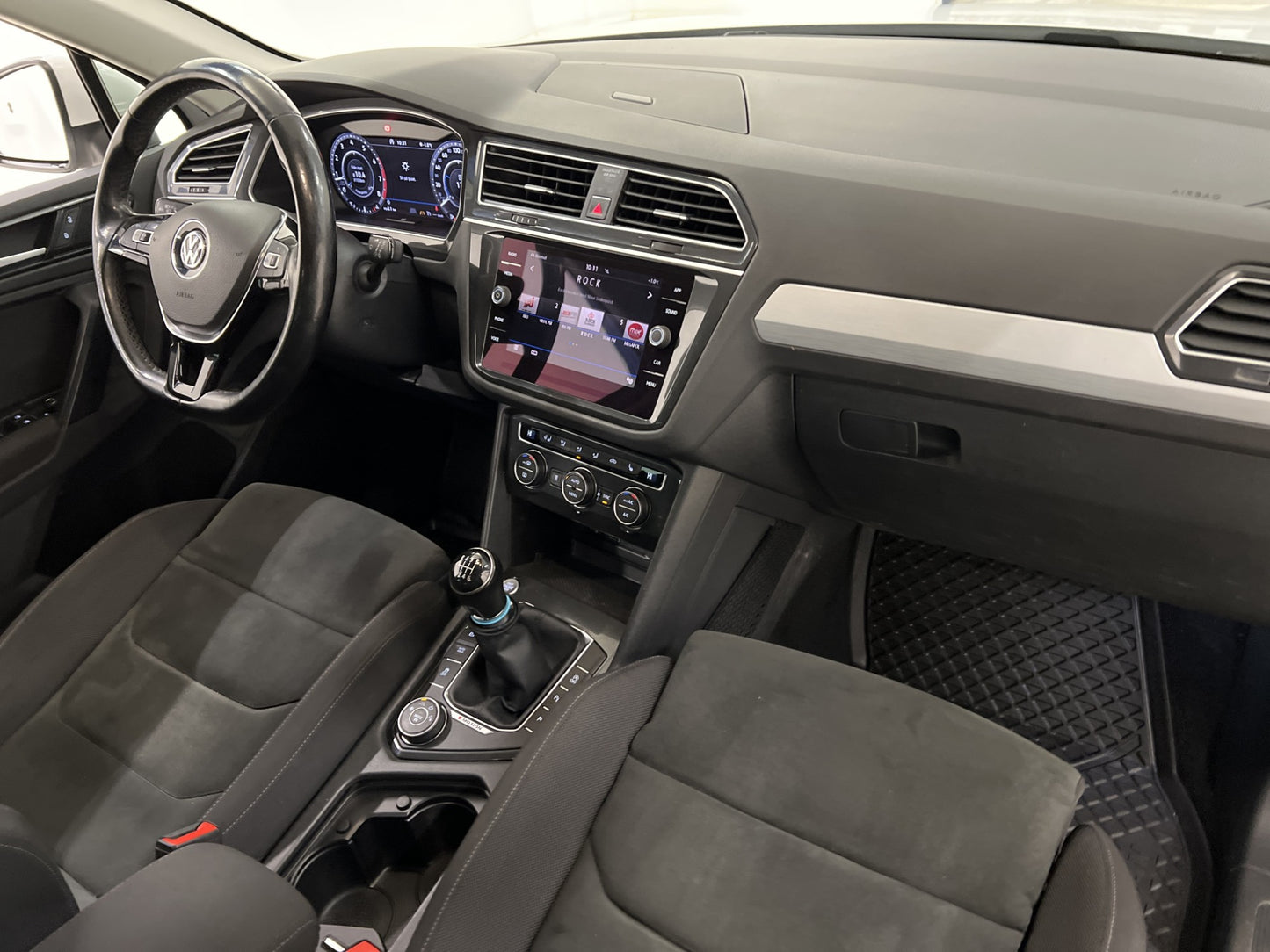 Volkswagen Tiguan TSI 4M 150hk Executive Cockpit Värm Drag