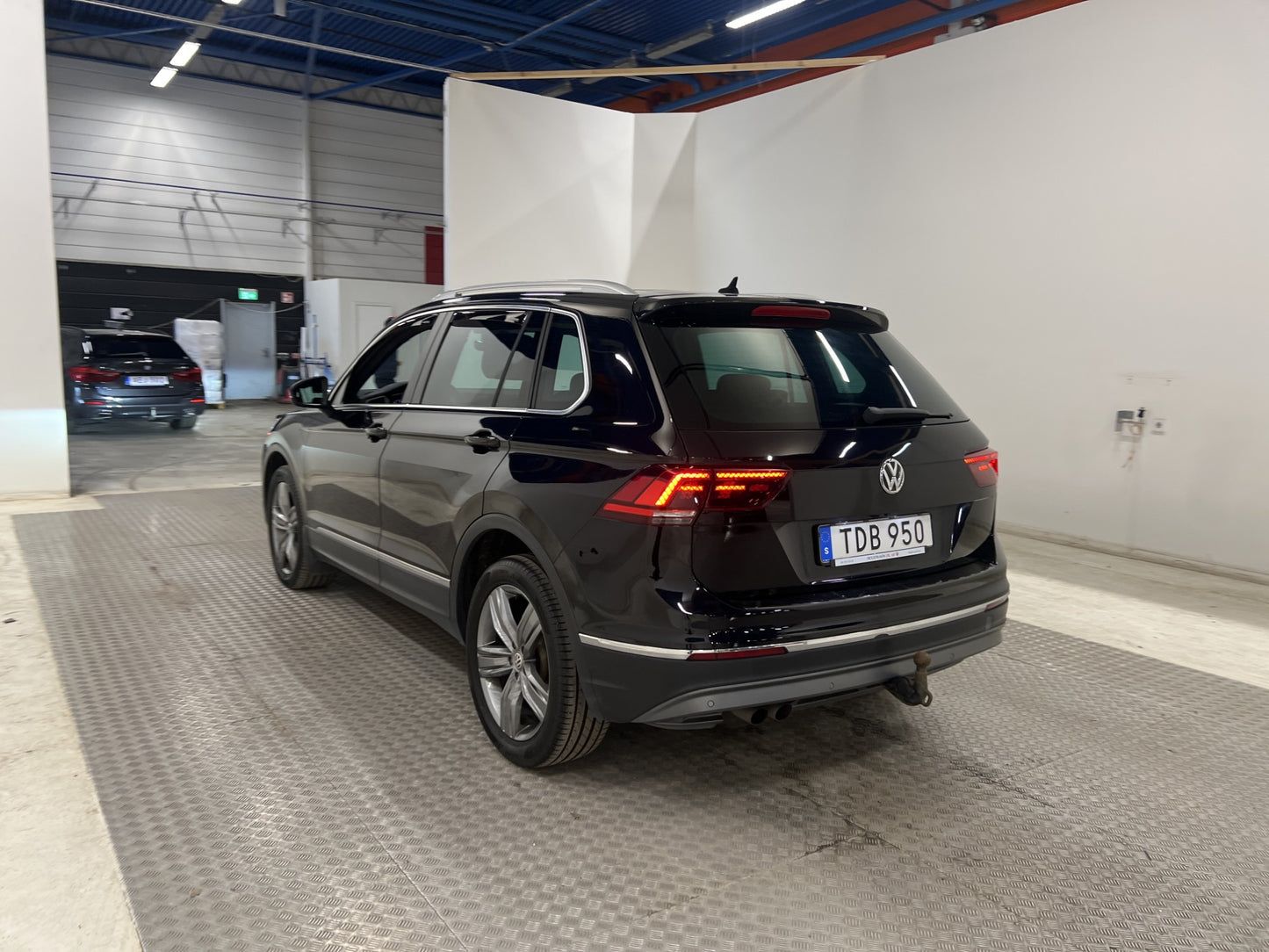 Volkswagen Tiguan 4M 190hk Cockpit Dynaudio Pano Värm Drag