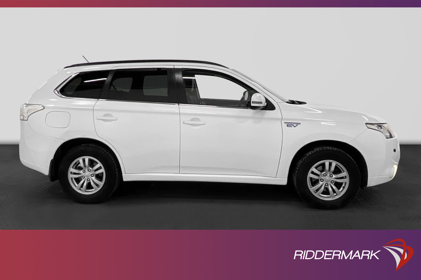 Mitsubishi Outlander P-HEV 2.0 Hybrid 4WD Business B-kam GPS