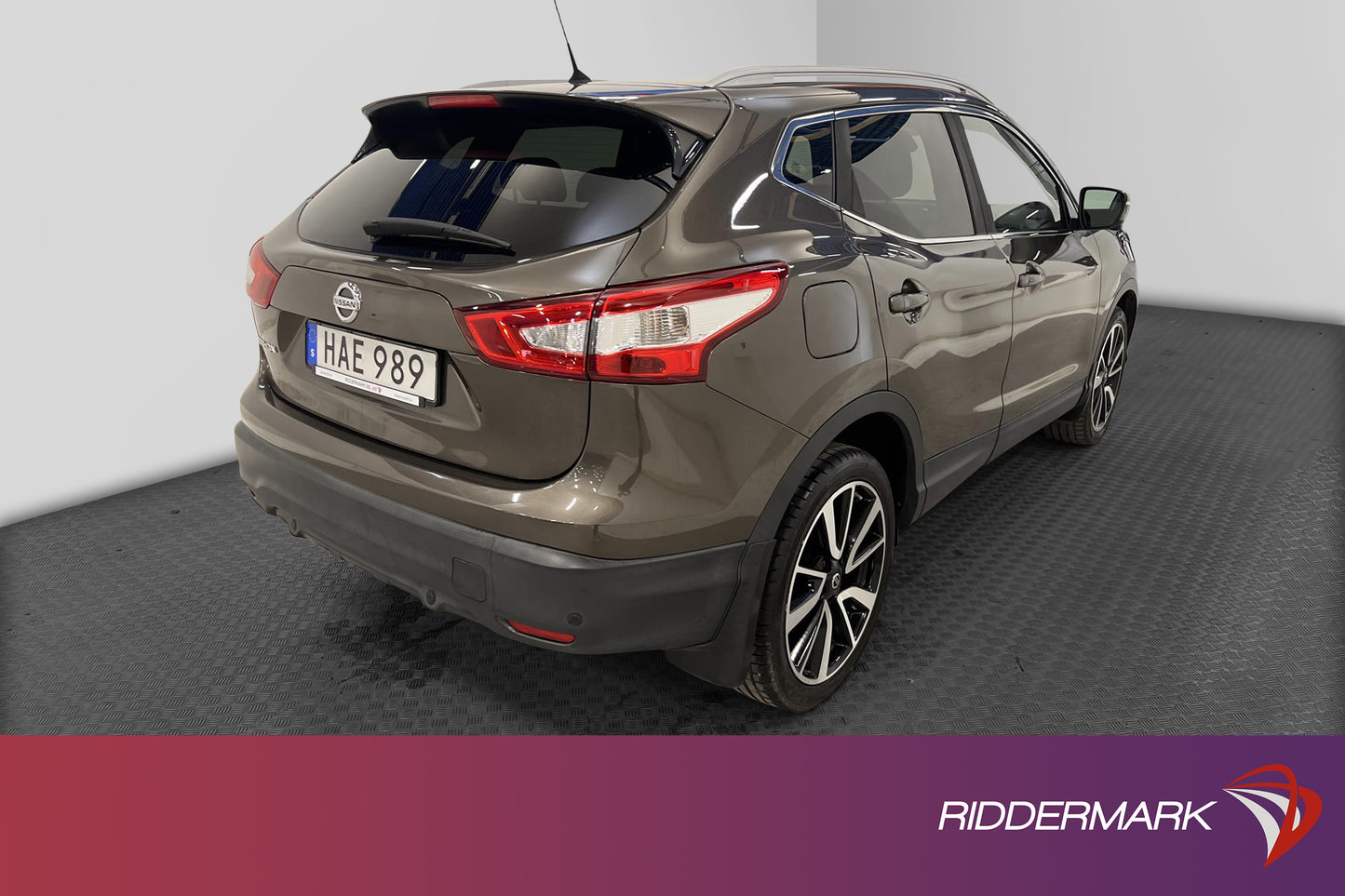 Nissan Qashqai 1.2 DIG-T 115hk 360° Pano Navi Välservad