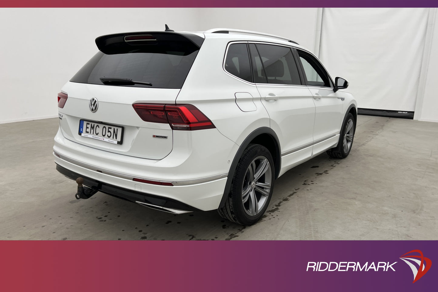 Volkswagen Tiguan Allspace 4M R-Line 7-Sits Cockpit Drag