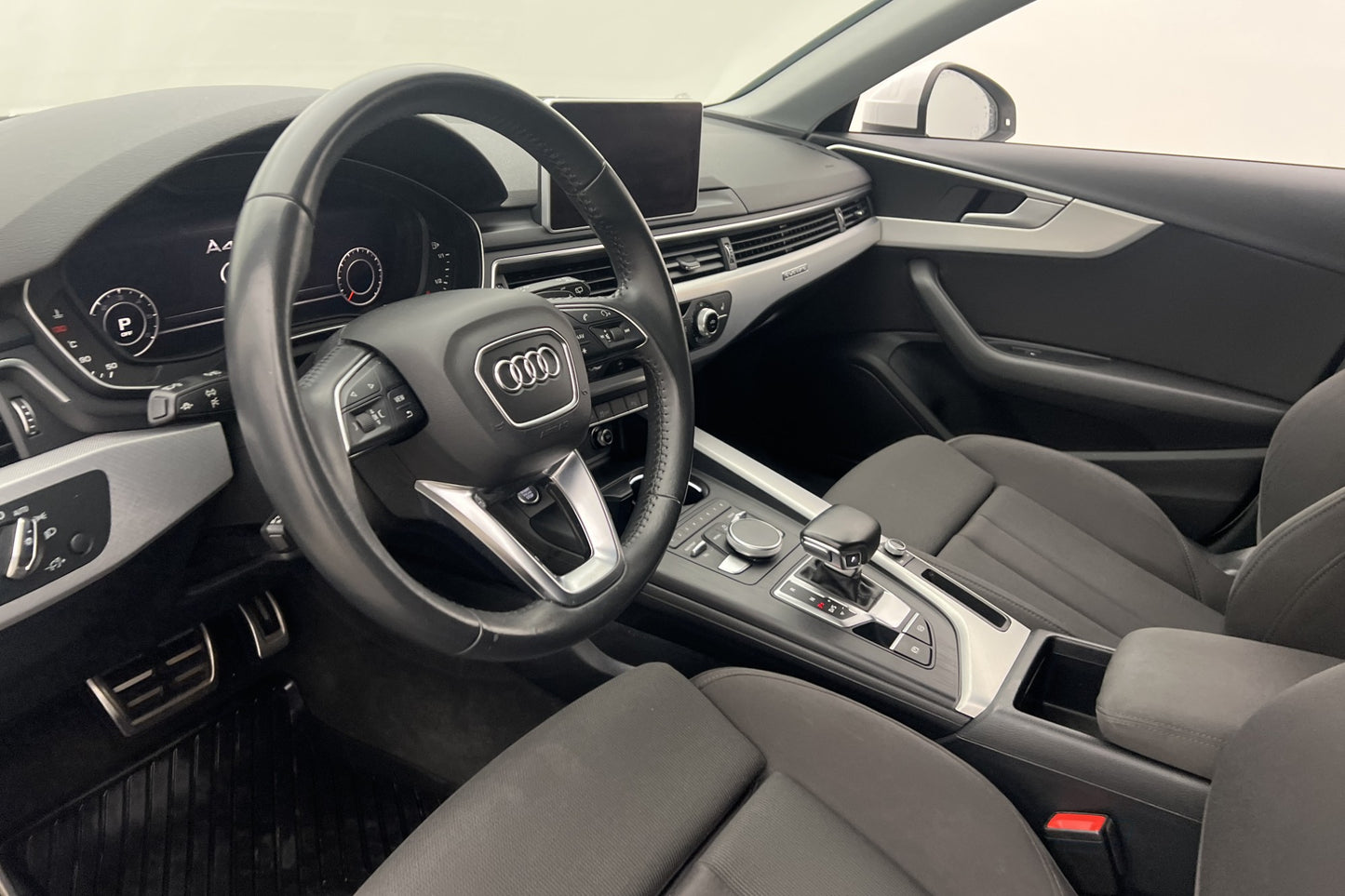 Audi A4 Allroad 190hk Quattro Cockpit D-Värm B-Kamera Navi