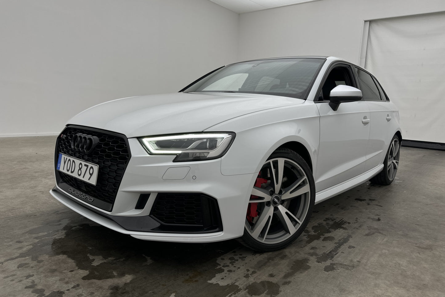 Audi RS3 Q 400hk Cockpit Sportavgas Matrix Pano B&O Navi