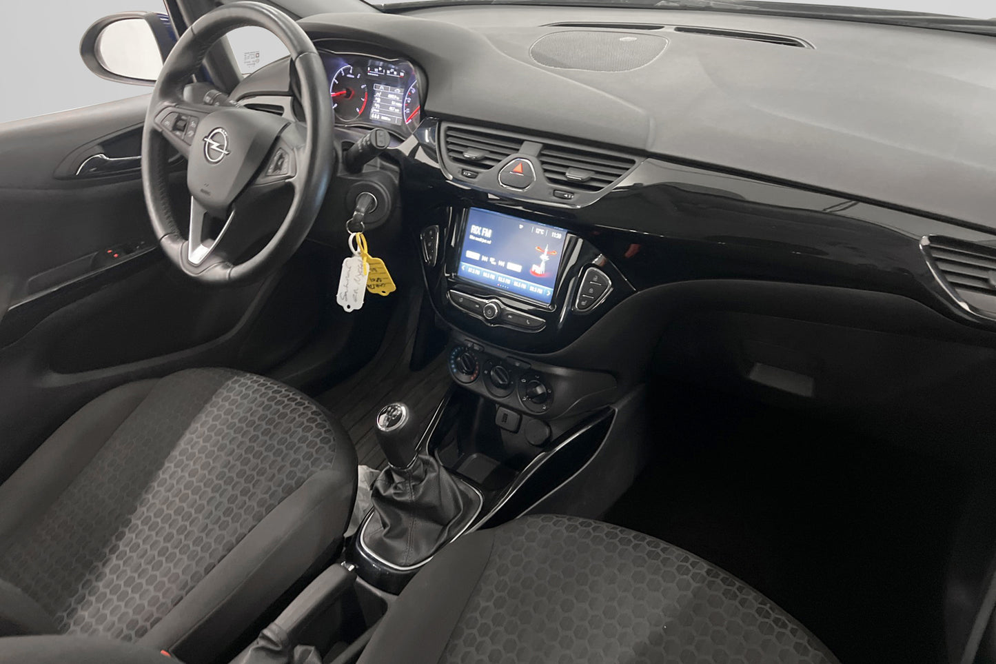 Opel Corsa 1.4 90hk Touchskärm Rattvärme CarPlay 0.57L/mil