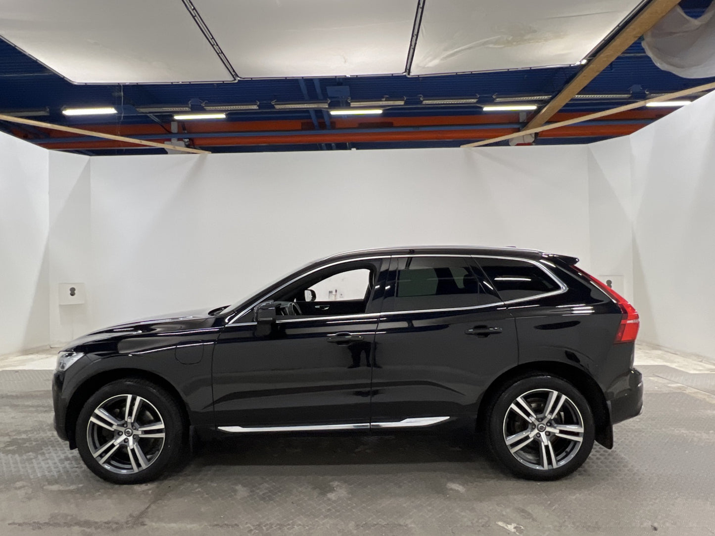 Volvo XC60 Recharge T8 AWD 392kr Inscription Panorama Drag