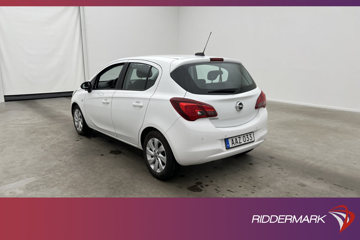 Opel Corsa 1.4 90hk Enjoy Sensorer Rattvärme Välservad