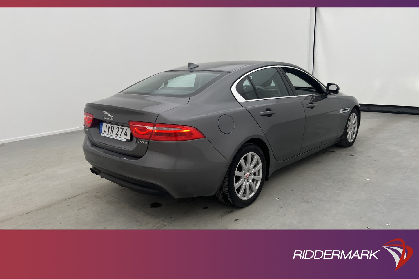 Jaguar XE 20d 180hk Prestige D-Värm Skinn Kamera Navi Drag