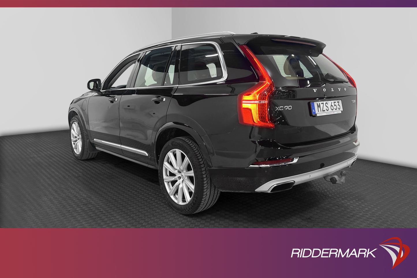 Volvo XC90 T8 TwEn 407hk Inscription 7sits B&W Pano