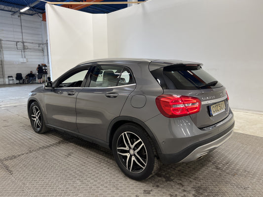 Mercedes-Benz GLA 250 4MATIC 7G-DCT 211hk Värmare Navi B-Kam