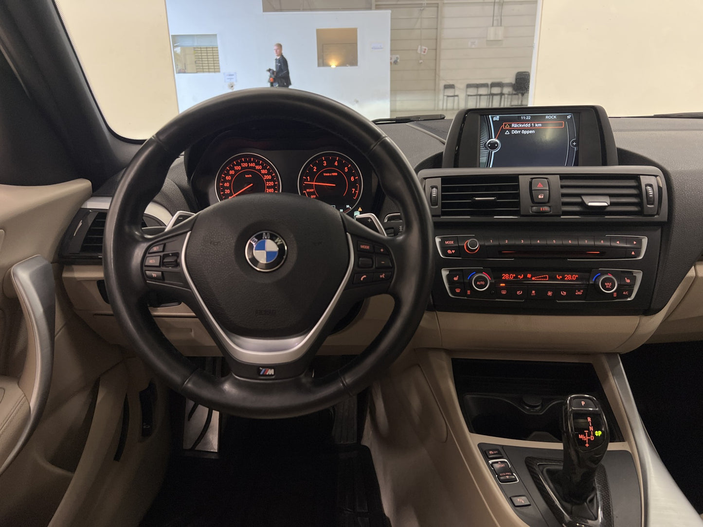 BMW M135i xDrive 320hk Taklucka HiFi Kamera Skinn Välservad