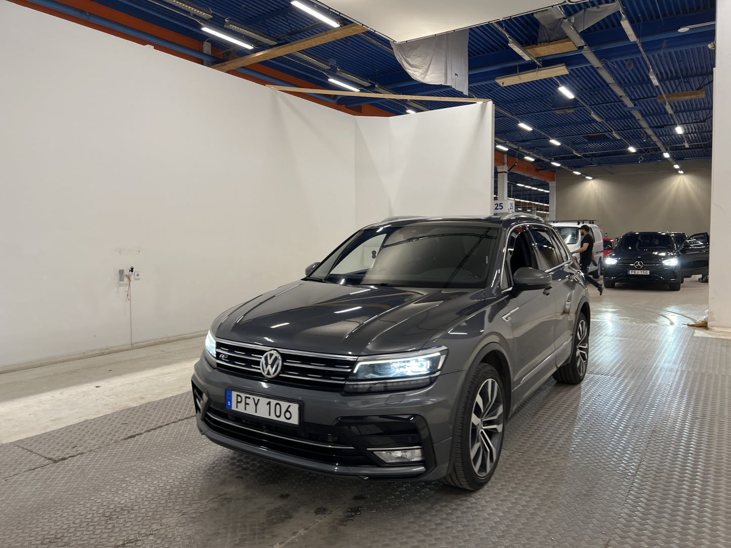 Volkswagen Tiguan 4M GTS 240hk R-Line Cockpit Pano Värmare