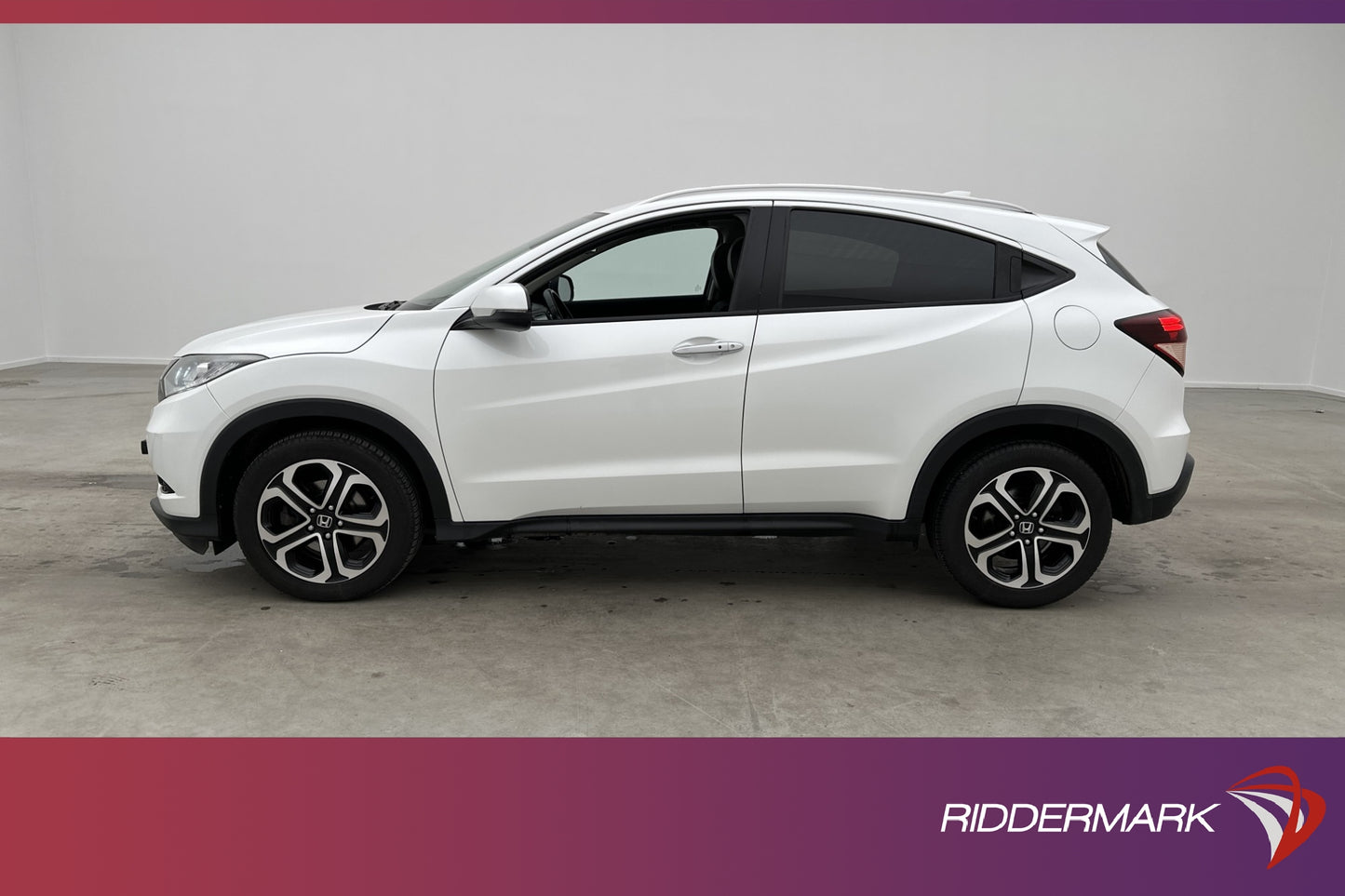 Honda HR-V 1.6 i-DTEC Executive Pano B-kamera M-värme 120hk