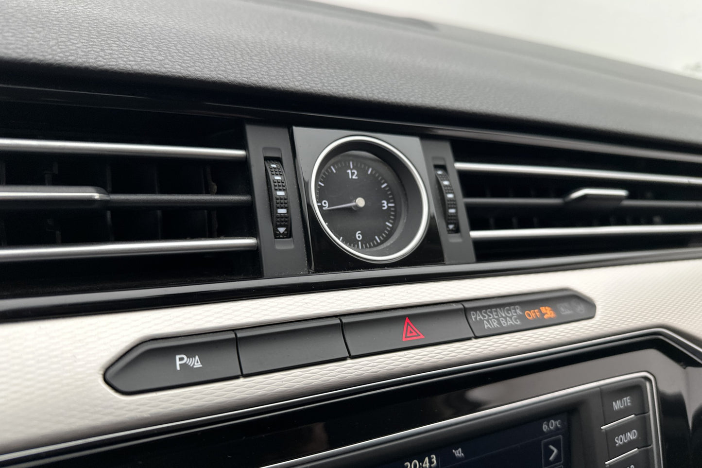 Volkswagen Passat GTE 218hk Backkamera Dragkrok CarPlay