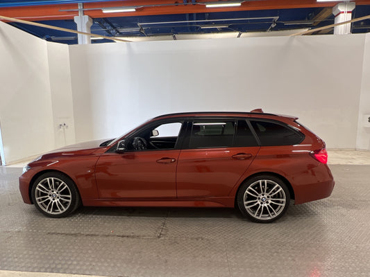 BMW  330i xDrive M-sport H/K Cockpit Drag Kamera Skinn