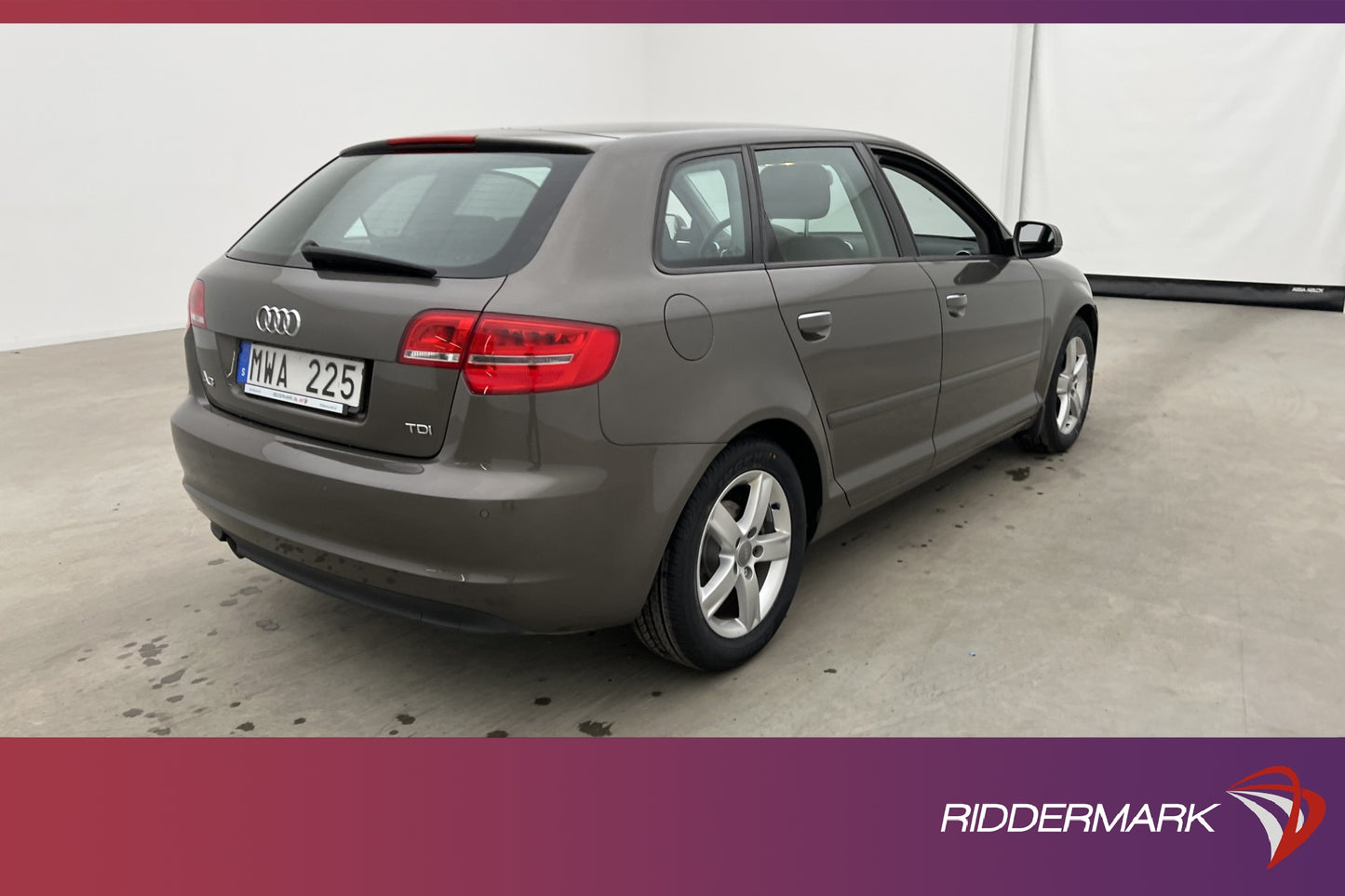 Audi A3 1.6 TDI S Tronic 105hk P-sensorer Farth 0,39l/Mil