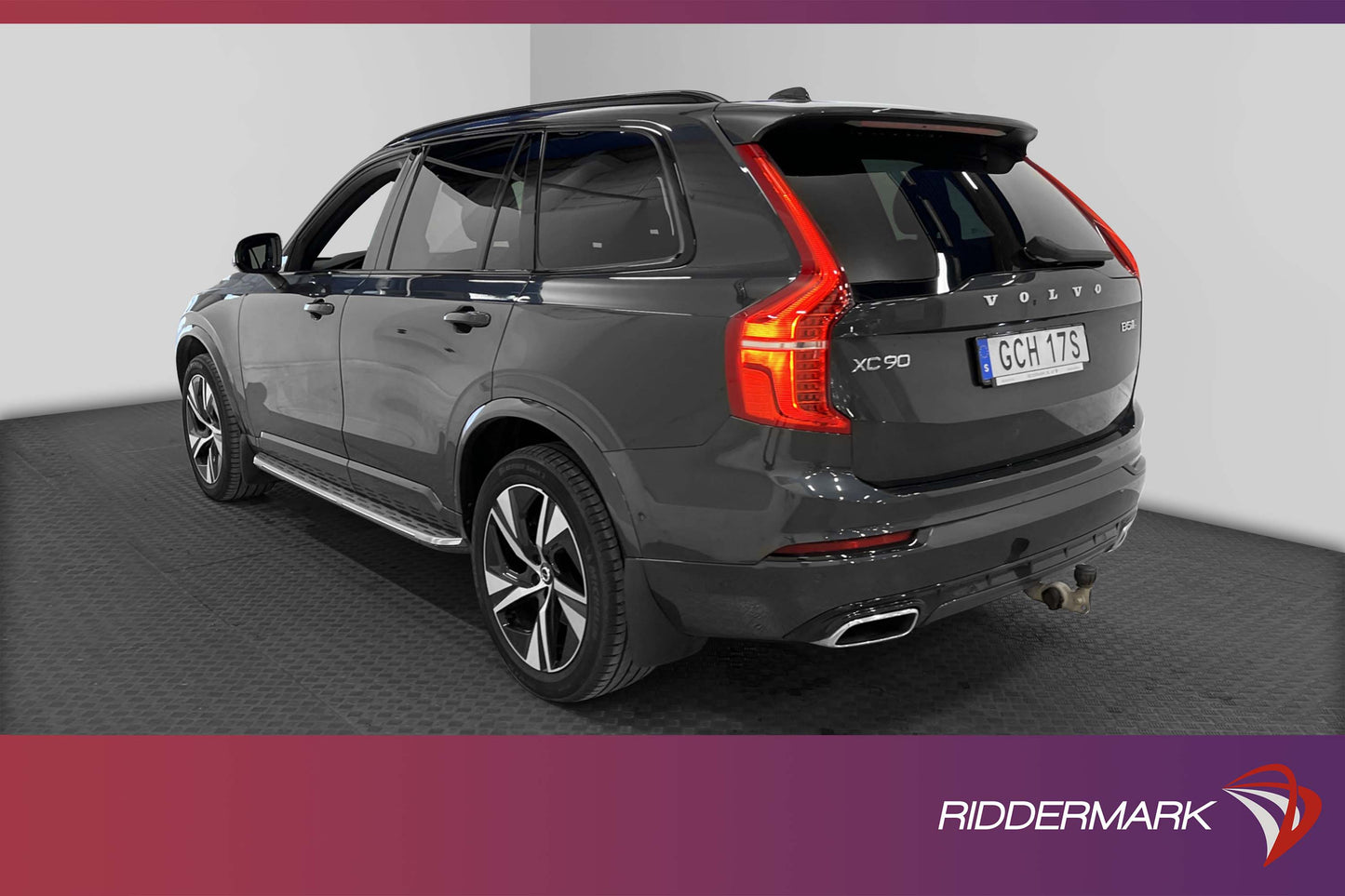 Volvo XC90 B5 AWD 235hk R-Design 7 sits Pano Skinn BLIS 360°